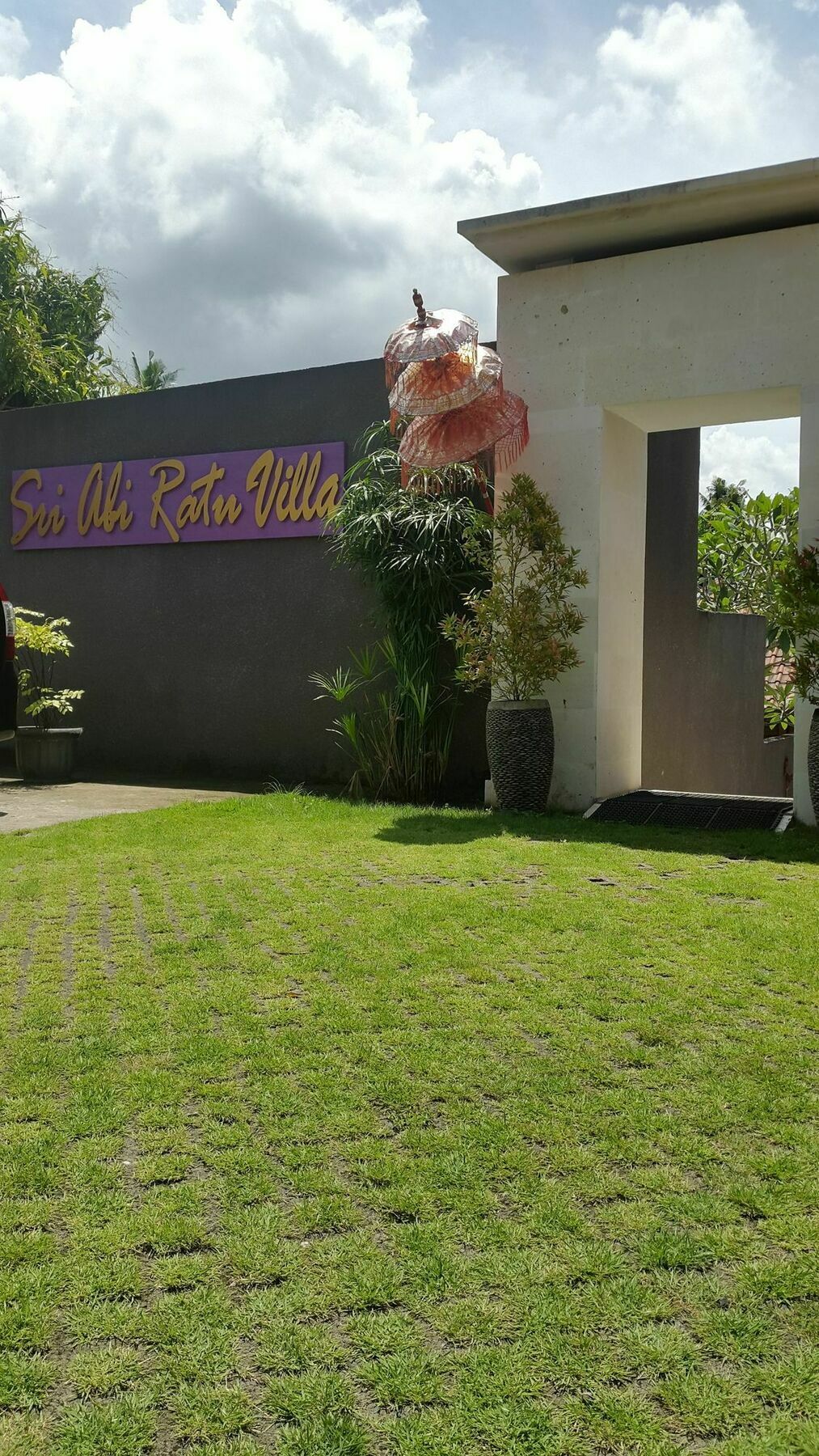 Sukawati Sri Abi Ratu Villas מראה חיצוני תמונה